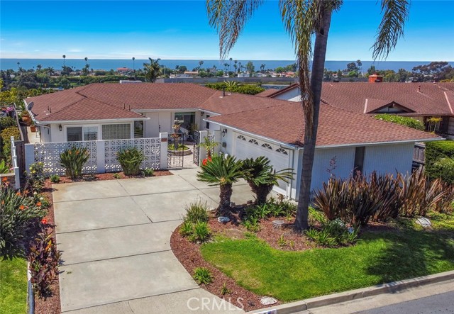 Detail Gallery Image 1 of 31 For 4119 Calle Mayo, San Clemente,  CA 92673 - 2 Beds | 2 Baths