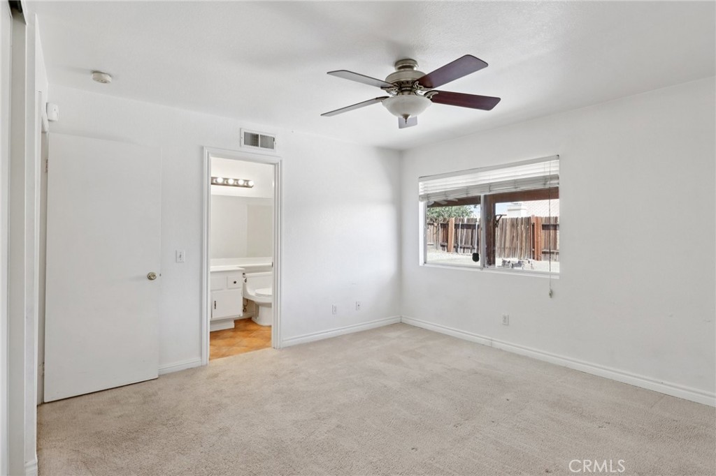 MLS #OC25190480 image #25