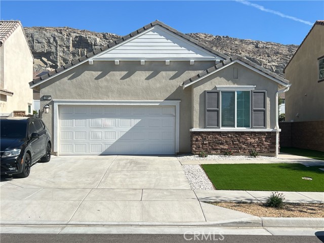 Front Image Thumbnail for CRIG25253196