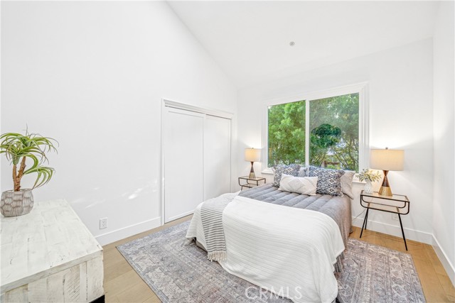 6692 Alamitos Circle, Huntington Beach CA: https://media.crmls.org/medias/1c4da091-57bc-44bd-bf8a-7b6a6d0a6318.jpg