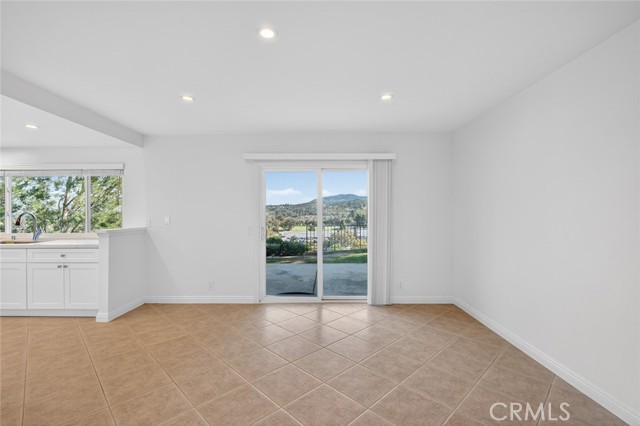 Detail Gallery Image 27 of 56 For 5532 E Vista Del Este, Anaheim,  CA 92807 - 2 Beds | 1/1 Baths