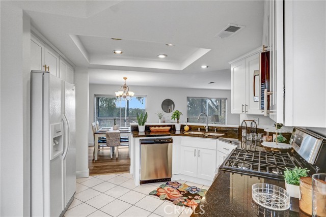 16096 Caminito Tomas, San Diego CA: https://media.crmls.org/medias/1c4e4841-f3a1-44bf-9c73-5cdcc144542d.jpg