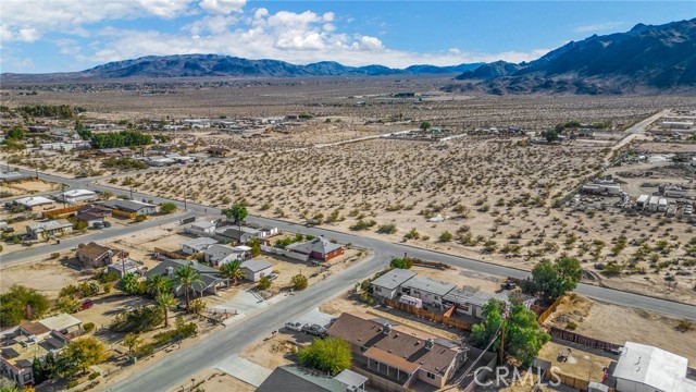 Detail Gallery Image 26 of 31 For 6673 Split Rock Ave a & B,  Twentynine Palms,  CA 92277 - 4 Beds | 2 Baths