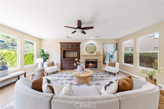 27684 Manor Hill Road, Laguna Niguel CA: https://media.crmls.org/medias/1c4eb5f9-bbc8-44bf-9d0c-42ddaff63dee.jpg