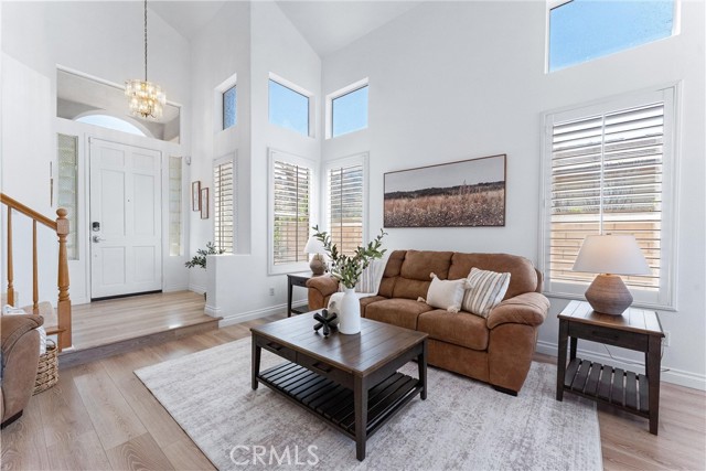 1443 Canyon Crest Drive, Corona CA: https://media.crmls.org/medias/1c4ef59d-1536-42a2-a13d-fb05c70e67df.jpg