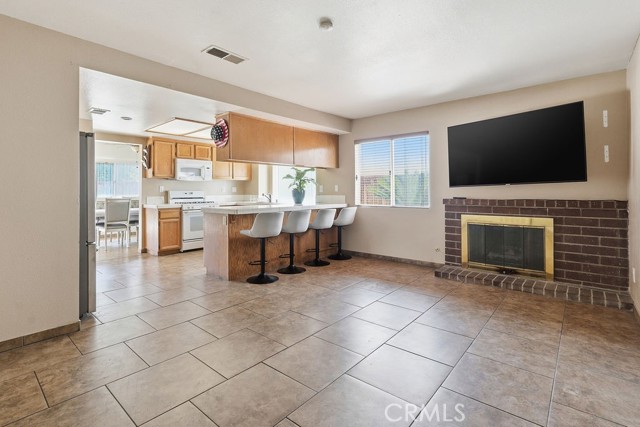 Detail Gallery Image 19 of 68 For 7960 Carlyle Dr, Jurupa Valley,  CA 92509 - 3 Beds | 2/1 Baths