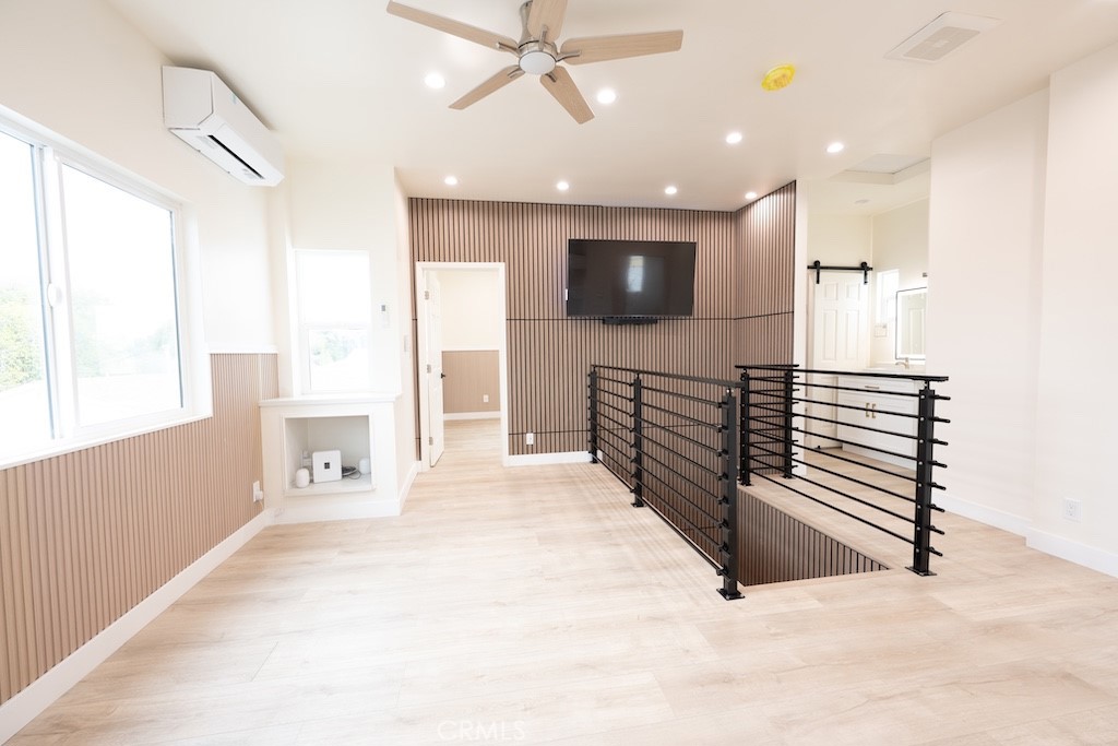 MLS #SB25257436 image #3