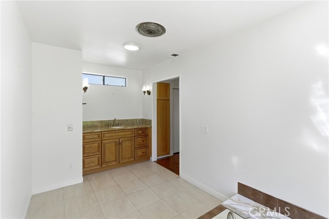 Detail Gallery Image 15 of 23 For 2232 California St, Placentia,  CA 92870 - 4 Beds | 2 Baths
