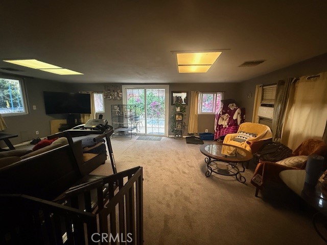 Detail Gallery Image 14 of 26 For 27135 Cabrera, Saugus,  CA 91350 - 4 Beds | 2 Baths