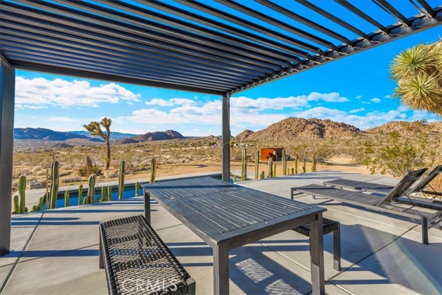 8729 Rock Haven Road, Joshua Tree CA: https://media.crmls.org/medias/1c540324-53de-4f1a-8b73-0ef459863031.jpg