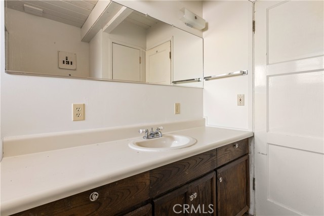 Detail Gallery Image 15 of 45 For 2695 Oakhurst Ave, Clearlake,  CA 95422 - 2 Beds | 1/1 Baths