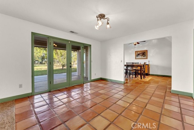 Detail Gallery Image 11 of 70 For 4730 Hall, Corning,  CA 96021 - 4 Beds | 3 Baths