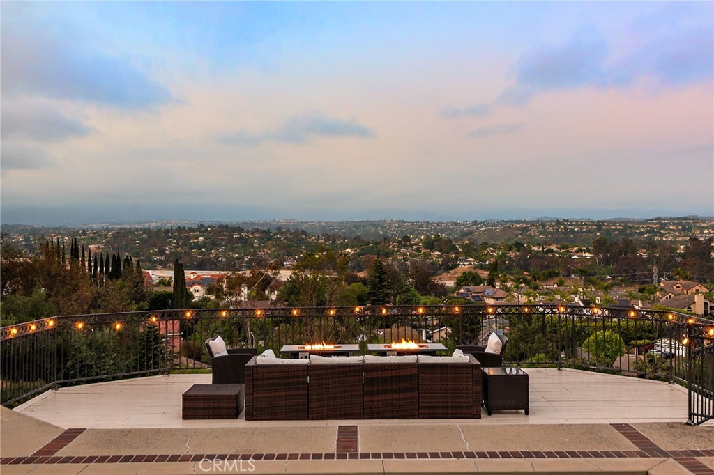 MLS #OC25119938 img 5