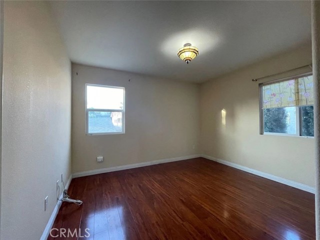 Detail Gallery Image 13 of 22 For 2463 Oswego St #109,  Pasadena,  CA 91107 - 3 Beds | 3/1 Baths