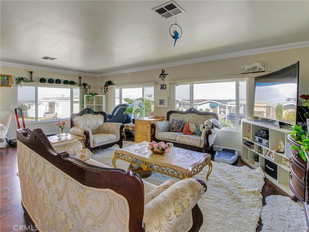 MLS #SB26074602 image #2