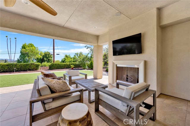 538 Francesca Lane, Glendora CA: https://media.crmls.org/medias/1c55daa4-ca1b-440b-b1b6-d833d0673850.jpg