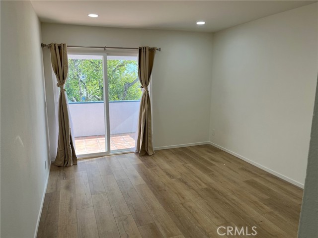 14610 Erwin Street, Van Nuys CA: https://media.crmls.org/medias/1c56483d-9831-40c2-8f3e-38e709e1e9de.jpg