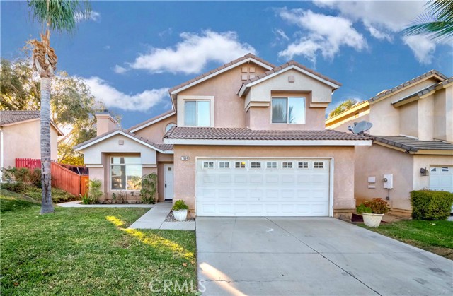 Detail Gallery Image 2 of 30 For 2664 S Buena Vista Ave, Corona,  CA 92882 - 3 Beds | 2/1 Baths