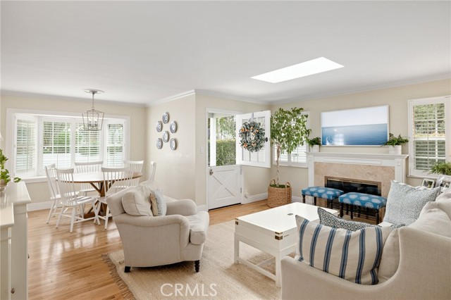 2825 Valley Drive, Manhattan Beach, California 90266, 4 Bedrooms Bedrooms, ,2 BathroomsBathrooms,Residential,Sold,Valley,SB21214274