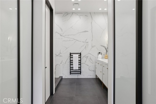 Image 26 of 69 For 5407 Via Del Valle