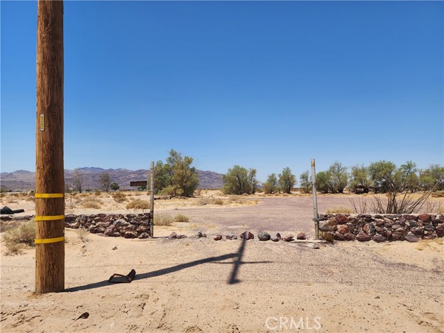 Detail Gallery Image 5 of 18 For 31312 Fort Cady Rd, Newberry Springs,  CA 92365 - – Beds | – Baths