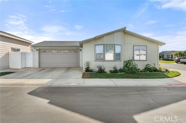 Detail Gallery Image 2 of 40 For 140 W Pioneer #133,  Redlands,  CA 92374 - 2 Beds | 2 Baths