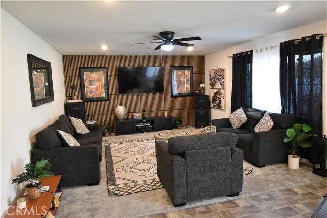 Detail Gallery Image 7 of 21 For 5280 Coyote St, Hemet,  CA 92545 - 4 Beds | 3 Baths