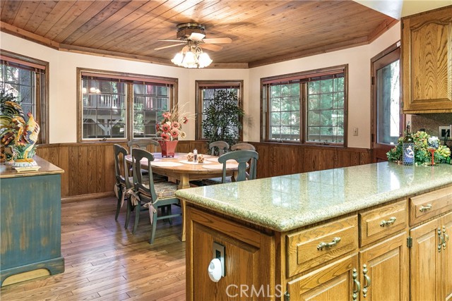 Detail Gallery Image 33 of 41 For 27421 Cedarwood Drive, Lake Arrowhead,  CA 92352 - 4 Beds | 4 Baths