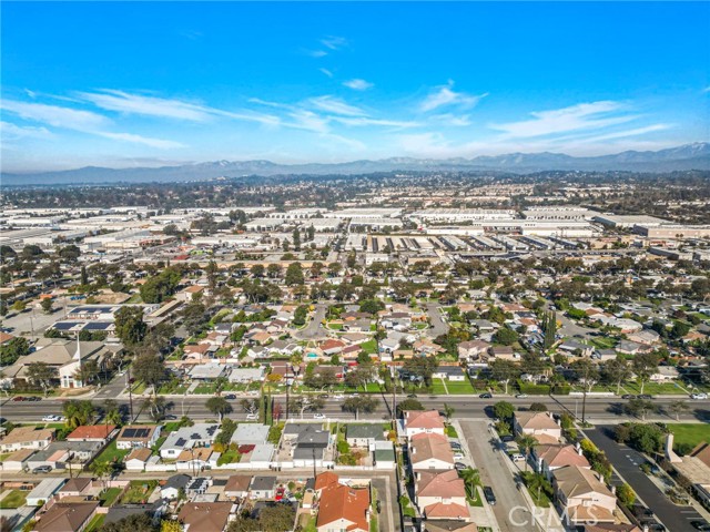 Detail Gallery Image 36 of 45 For 2100 W Valencia Dr, Fullerton,  CA 92833 - 3 Beds | 1 Baths