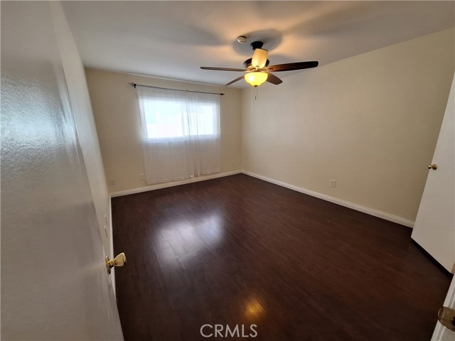 Detail Gallery Image 38 of 49 For 2305 Rockefeller Ln a,  Redondo Beach,  CA 90278 - 3 Beds | 3 Baths