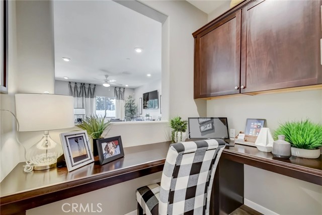 Detail Gallery Image 17 of 19 For 1001 Lucia Ave, Fowler,  CA 93625 - 4 Beds | 3/1 Baths