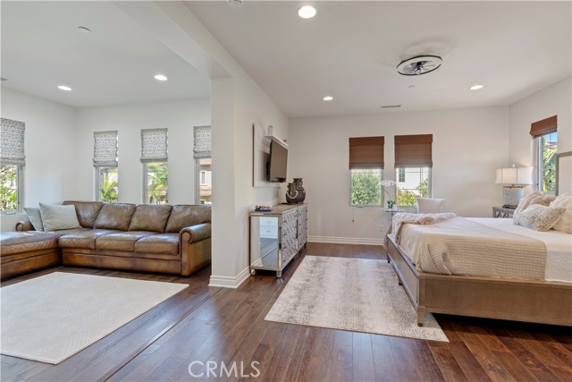 Detail Gallery Image 27 of 46 For 9 Spanish Moss, Irvine,  CA 92602 - 6 Beds | 5 Baths