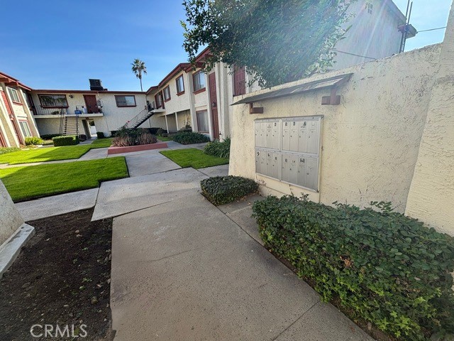 Detail Gallery Image 3 of 21 For 738 S Chapel Ave #9,  Alhambra,  CA 91801 - 2 Beds | 1/1 Baths