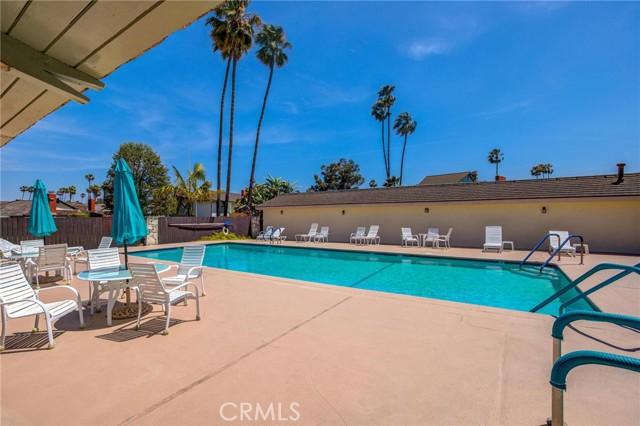 Detail Gallery Image 37 of 38 For 22679 Nadine Cir #B,  Torrance,  CA 90505 - 2 Beds | 1/1 Baths