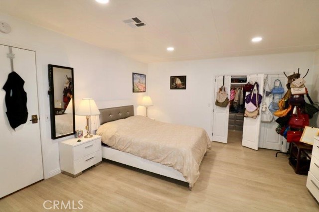 731 Glenlake Drive, Placentia CA: https://media.crmls.org/medias/1c60ecbc-37df-48cc-8ce1-bdfc040ae148.jpg