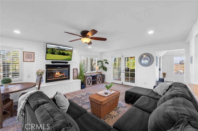 Detail Gallery Image 20 of 75 For 36350 Calle Poco, Temecula,  CA 92592 - 6 Beds | 5/1 Baths