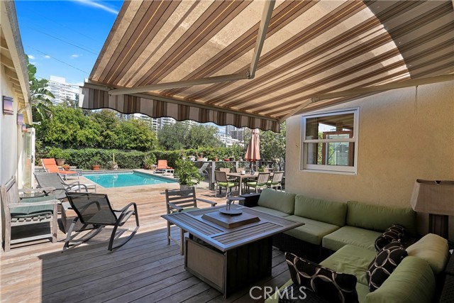 Detail Gallery Image 30 of 56 For 10707 Rochester, Los Angeles,  CA 90024 - 3 Beds | 3 Baths