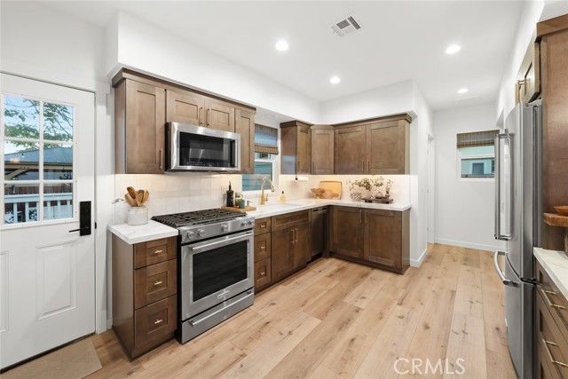 Detail Gallery Image 4 of 65 For 442 Oak Street, Paso Robles,  CA 93446 - 2 Beds | 1 Baths