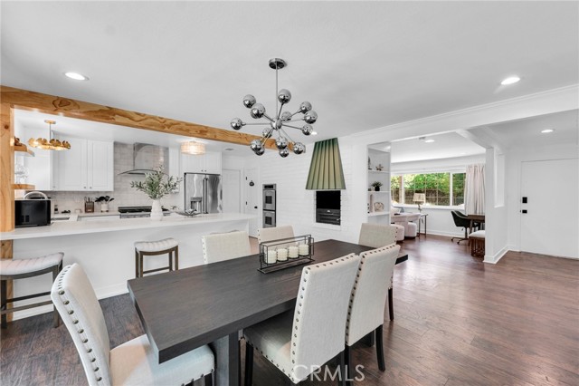 Detail Gallery Image 6 of 32 For 109 Triangle St, Thousand Oaks,  CA 91360 - 3 Beds | 2/1 Baths