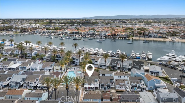 Detail Gallery Image 26 of 40 For 37 Cabrillo St, Newport Beach,  CA 92663 - 2 Beds | 2 Baths