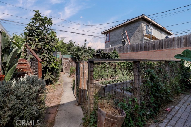 5493 Cerritos Avenue, Long Beach, California 90805, 3 Bedrooms Bedrooms, ,1 BathroomBathrooms,Single Family Residence,For Sale,Cerritos,OC25176019