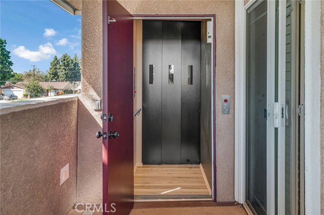 Detail Gallery Image 12 of 75 For 7704 Lotus Cir, Buena Park,  CA 90620 - 6 Beds | 4 Baths