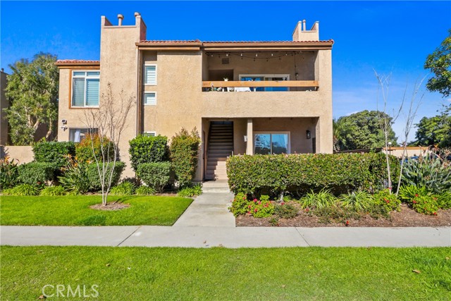 Detail Gallery Image 3 of 38 For 16933 Bluewater #51,  Huntington Beach,  CA 92649 - 2 Beds | 1 Baths