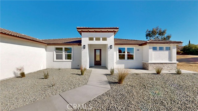 Detail Gallery Image 3 of 68 For 14285 Riverside Dr, Apple Valley,  CA 92307 - 4 Beds | 2/1 Baths