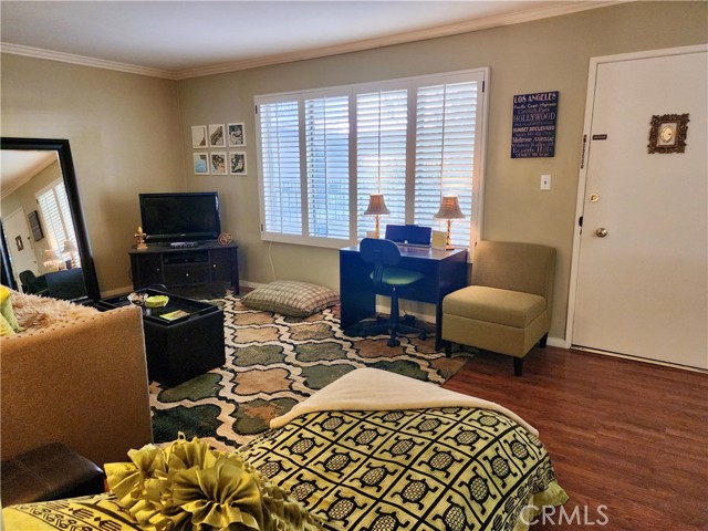 Image 8 of 23 For 2772 2nd Street E2