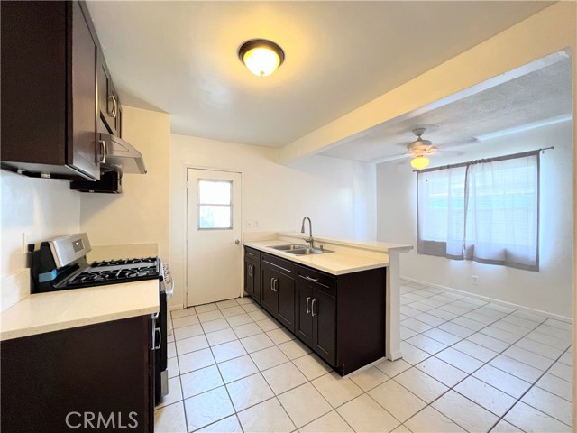Detail Gallery Image 4 of 11 For 216 N Dalton Ave #218,  Azusa,  CA 91702 - 2 Beds | 1 Baths