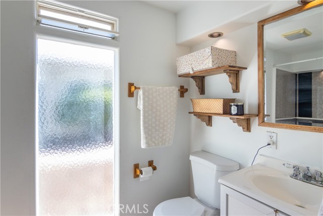 Image 29 of 31 For 23265 Sylvan