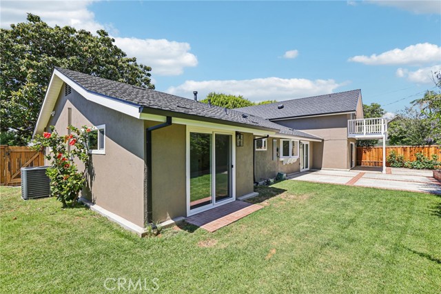 Detail Gallery Image 46 of 51 For 1742 Bonaire, Newport Beach,  CA 92660 - 4 Beds | 3 Baths