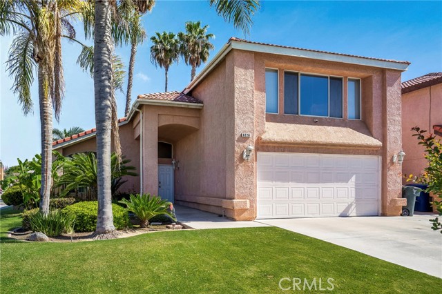 Detail Gallery Image 1 of 28 For 6220 Managua Dr, Bakersfield,  CA 93313 - 4 Beds | 4 Baths