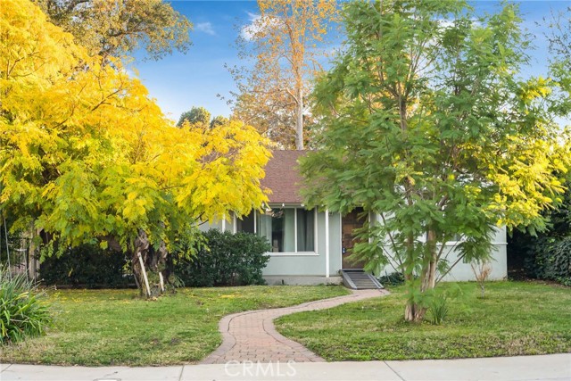 Detail Gallery Image 2 of 62 For 17806 Erwin St, Encino,  CA 91316 - 3 Beds | 2 Baths